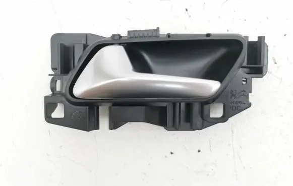 Peugeot 208 Front door interior handle 98201553VV