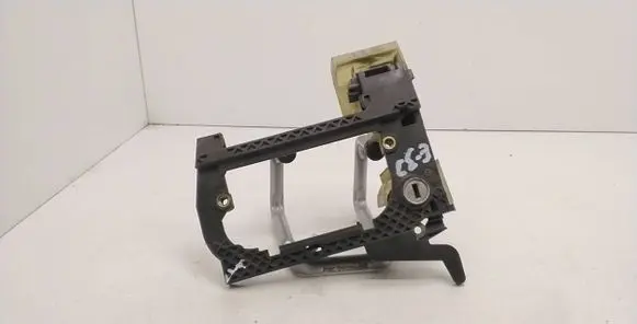Front door exterior handle/bracket