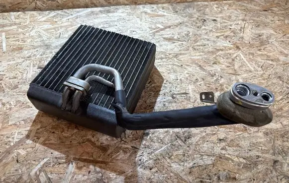Audi A6 S6 C5 4B Air conditioning (A/C) radiator (interior) 