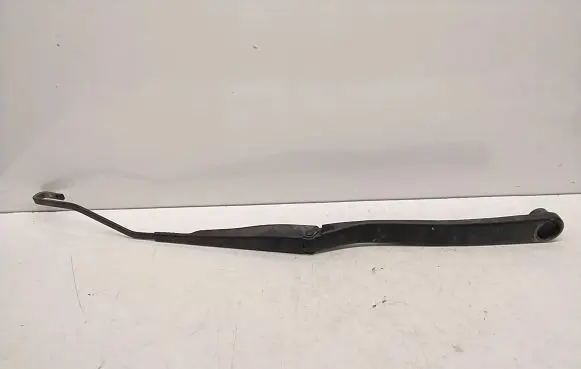 Nissan Juke I F15 Front wiper blade arm W000014868