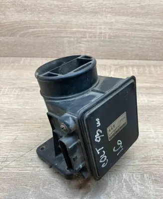 Mitsubishi Colt Mass air flow meter E5T05371