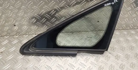 Toyota Verso Front triangle window/glass 