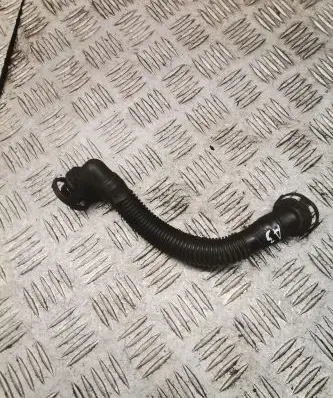 Audi A3 S3 8P Breather hose/pipe 03l103493a