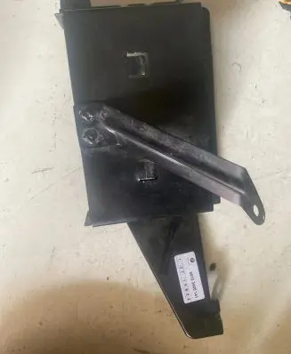 BMW X3 E83 Navigation GPS unit bracket/holder 65103405141