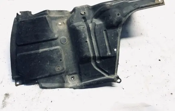 Toyota Corolla E120 E130 Engine splash shield/under tray 5142002020 51420-02020