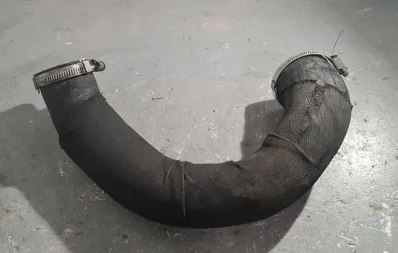 Porsche Macan (95B) Intercooler hose/pipe 95B145790B