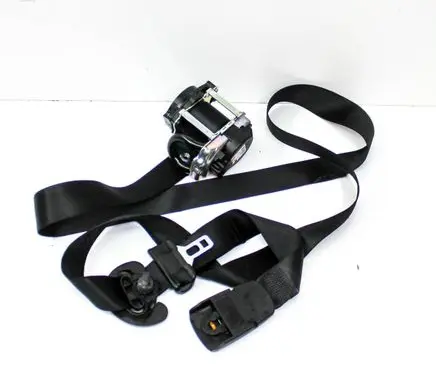 BMW X1 F48 F49 Front seatbelt 7428111
