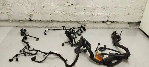 Volvo XC60 Engine installation wiring loom 32233572 31450238 31384348