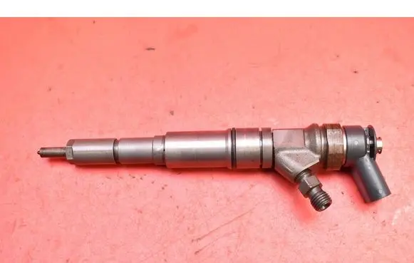 Fuel injector
