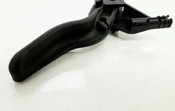 Opel Astra H Engine bonnet (hood) release handle 218186591