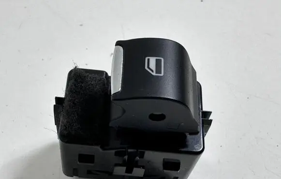 Ford Mondeo MK V Electric window control switch DG9T14529ABW DG9T14529
