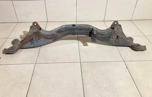 Audi A6 S6 C4 4A Rear subframe 