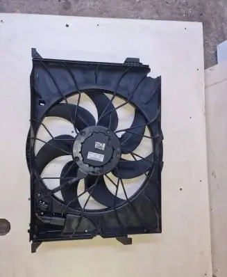 Mercedes-Benz S W221 Air conditioning (A/C) fan (condenser) A2215000993