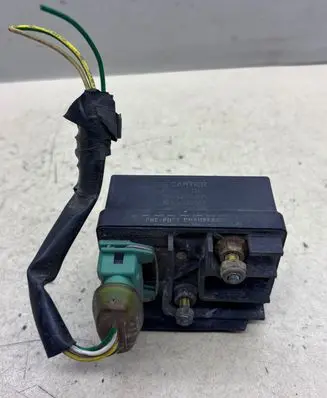 Peugeot 806 Glow plug pre-heat relay 9625203680 735072
