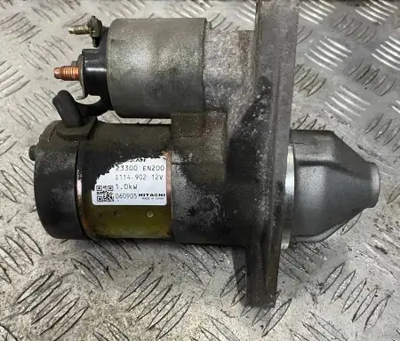 Nissan Qashqai Starter motor 23300EN200 MR20