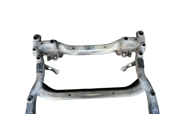 Mercedes-Benz C W205 Front subframe A2056280057 160614050473