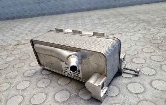 BMW i4 Air conditioning (A/C) air dryer 9476767