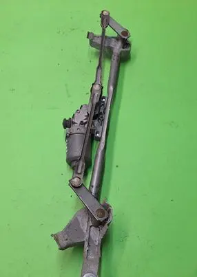 Subaru Forester SH Front wiper linkage and motor 86511sc010
