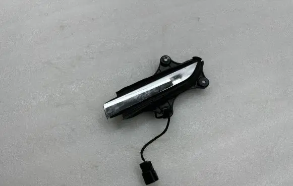 Tesla Model X Rear door exterior handle 104515700D 11302017