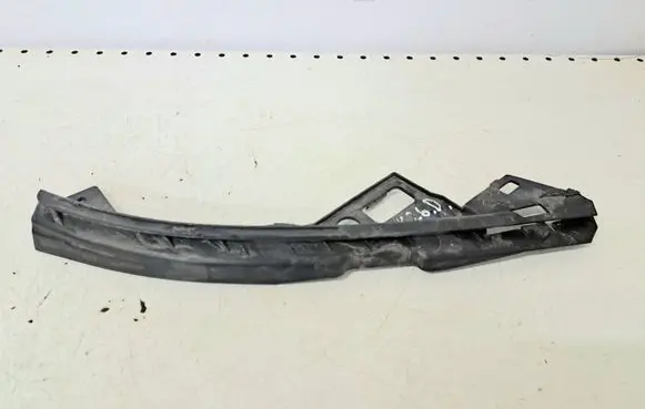 Volvo V50 Headlight/headlamp mounting bracket 30744957