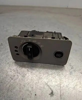 Light switch