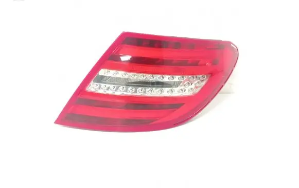 Mercedes-Benz C W204 Rear/tail lights A2048205864