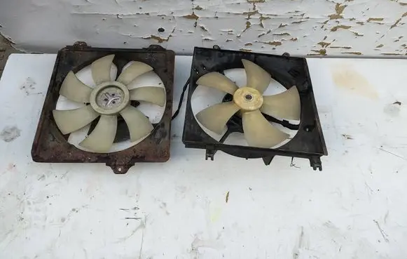 Toyota RAV 4 (XA20) Fan set 