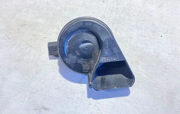 Audi Q5 SQ5 Horn signal 8T0951221