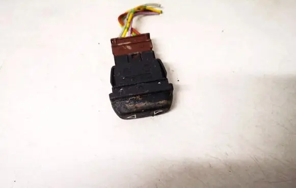 Peugeot 106 Electric window control switch