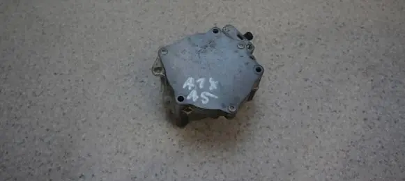Audi A5 8T 8F Vacuum pump 06J145100C