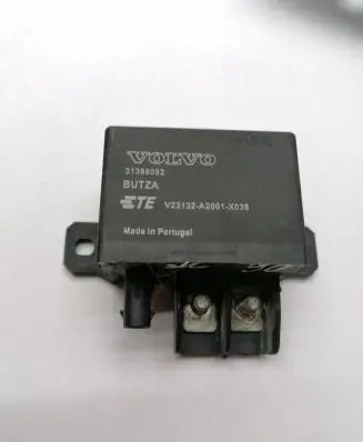 Volvo XC90 Coolant fan relay 31398092 V23132A2001X038