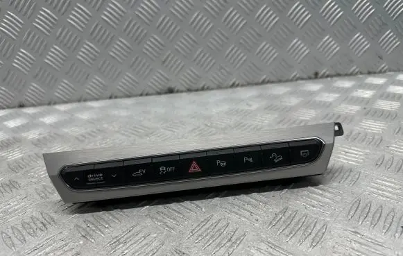 Audi Q7 4M Hazard light switch 4M0925301