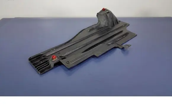 Ford Focus Front underbody cover/under tray AV61R11779AF