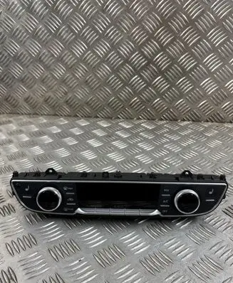 Audi Q7 4M Climate control unit 4M0820043K