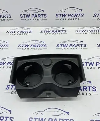 Cup holder front