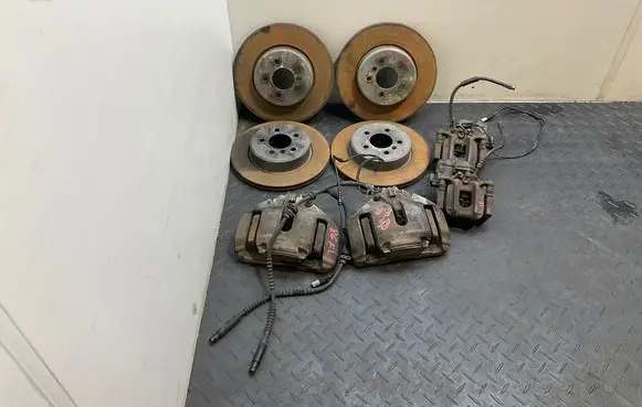 BMW 5 F10 F11 Brake discs and calipers set 