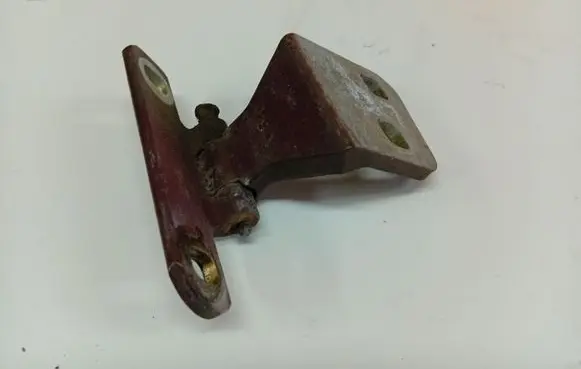 Renault Laguna I Front door upper hinge 
