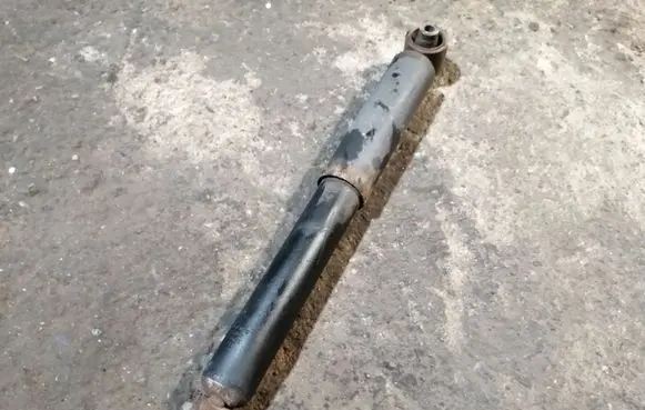 Nissan Qashqai Rear shock absorber/damper