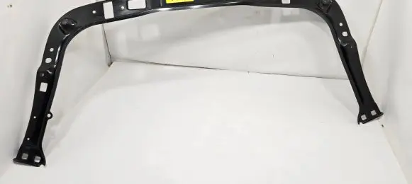 Top upper radiator support slam panel