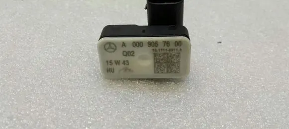 Mercedes-Benz C W205 Acceleration sensor A0009057600