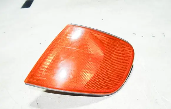 Audi 100 S4 C4 Front indicator light 0152604