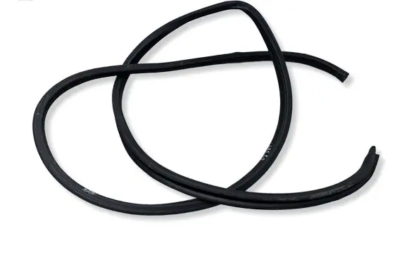 Nissan X-Trail T31 Front door rubber seal 