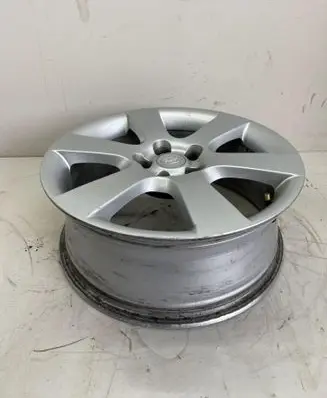 R18 alloy rim