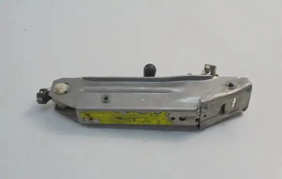Audi A3 S3 8P Lift Jack 8L0011031A