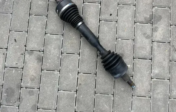 Jeep Cherokee Front driveshaft