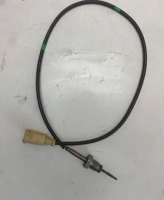 Volkswagen Golf VII Lambda probe sensor 04L906088JF