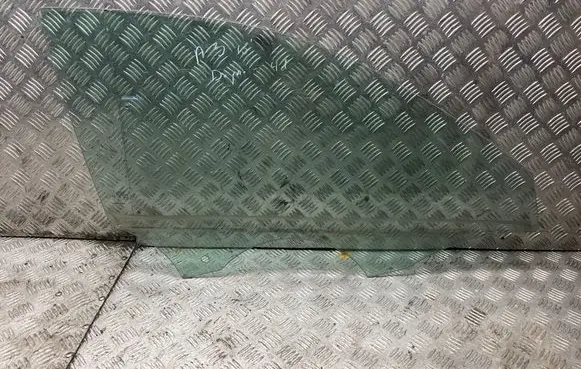 Audi A3 S3 8V Front door window glass four-door DOT27M24100AS2 43R001025