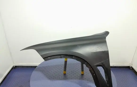 BMW X5 E53 Fender 