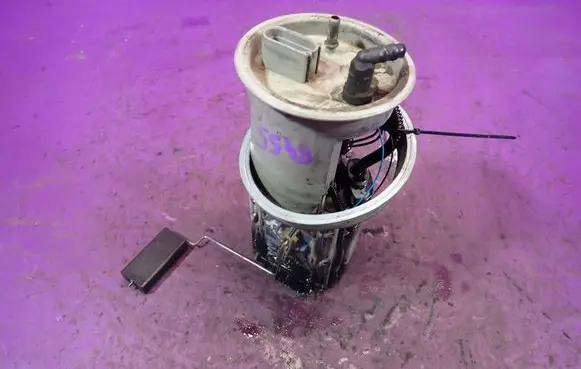 Volkswagen PASSAT B5.5 In-tank fuel pump