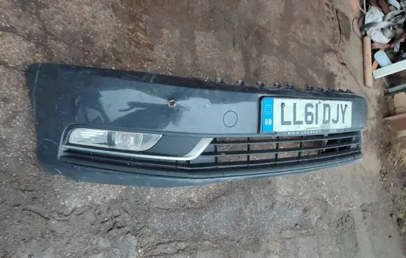 Volkswagen PASSAT B7 Front bumper